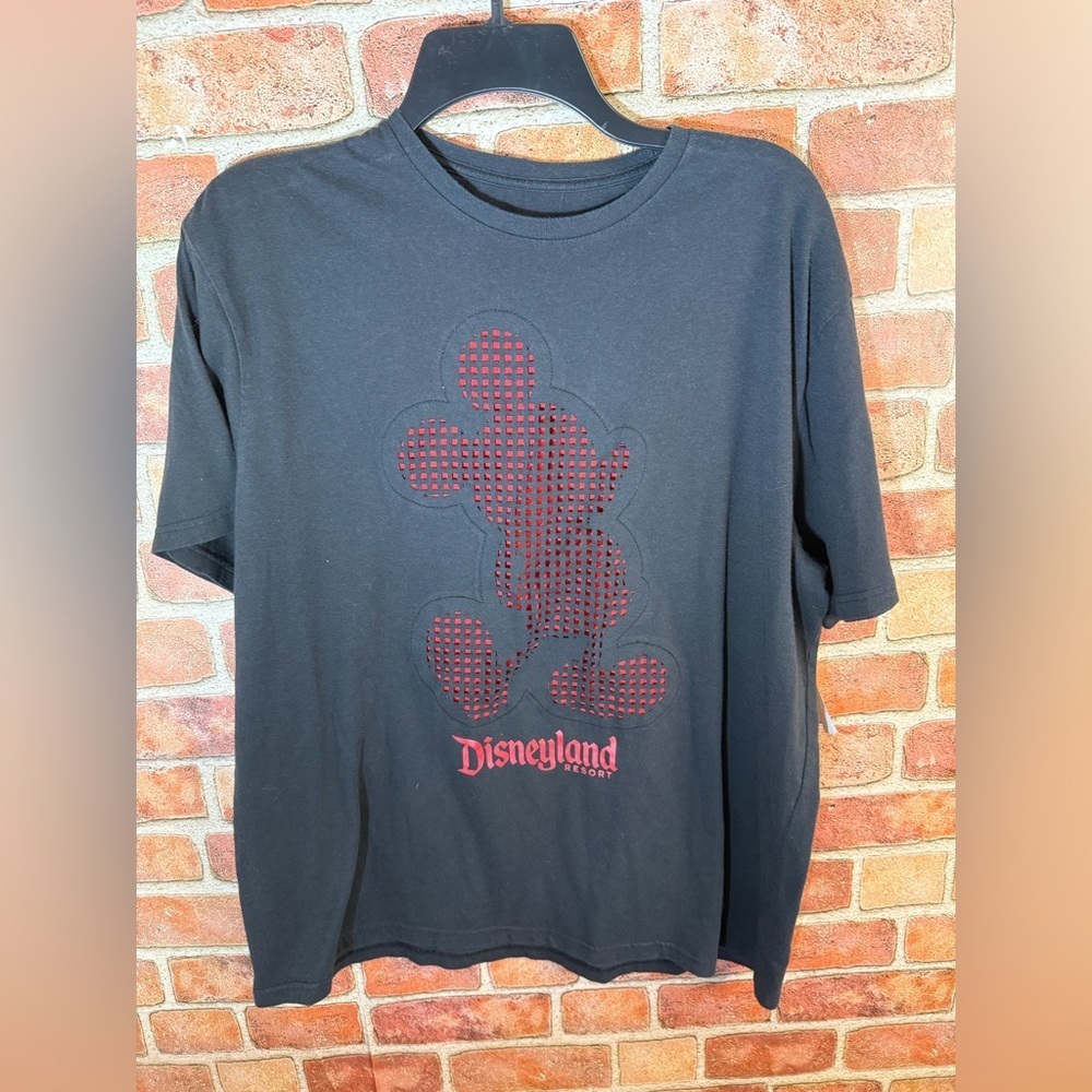 Disney die cut Black T-Shirt w/ cut out mesh Red Mickey Mouse Design unisex